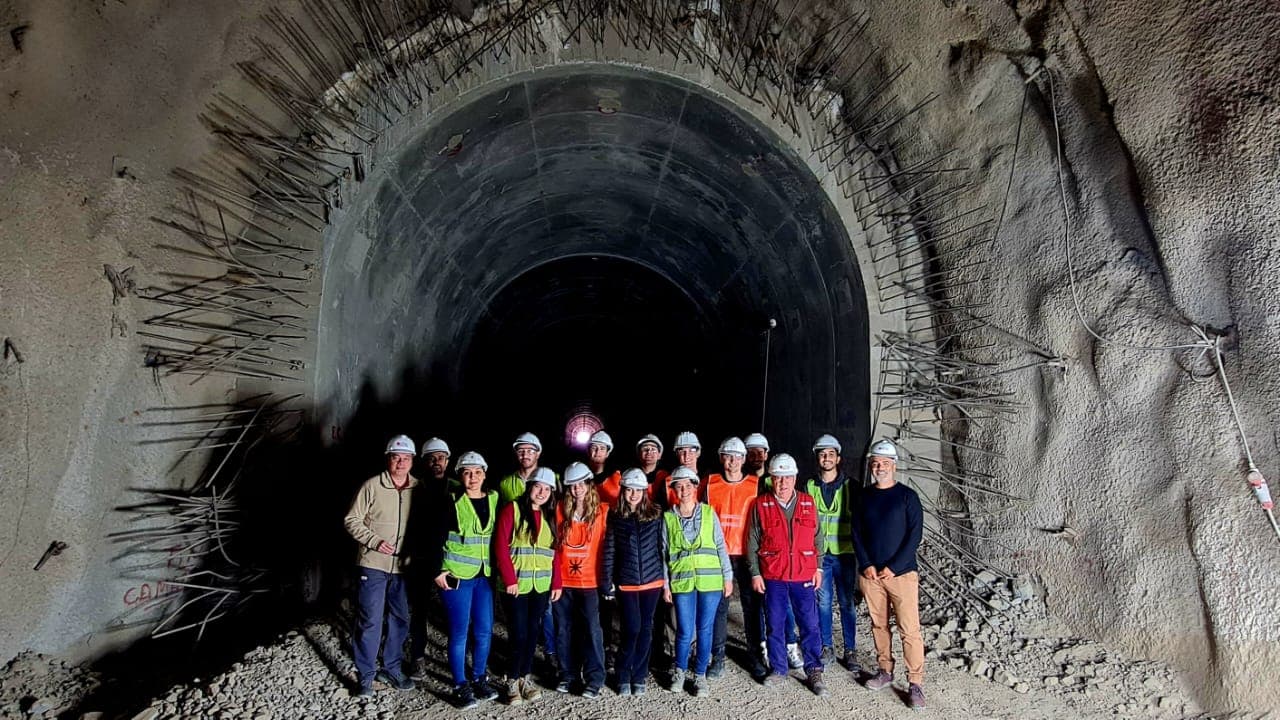 ¿Cómo funciona el Programa de Visitas a Obras para estudiantes de Ingeniería Civil?